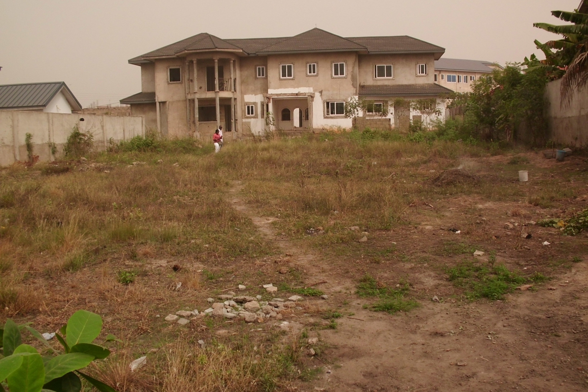 A PLOT OF LAND FOR SALE ADJIRIGANO EAST LEGON CALL 233264066782 OR 