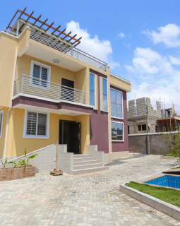 house 28