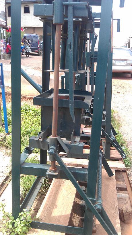 Block moulding machine for sale in Accra » Ghana Property & Real Estate